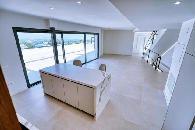 4 quarto Moradia para venda em Pinos de Alhaurin, Alhaurín de la Torre com piscina garagem - 850 000 € (Ref: 9820445)