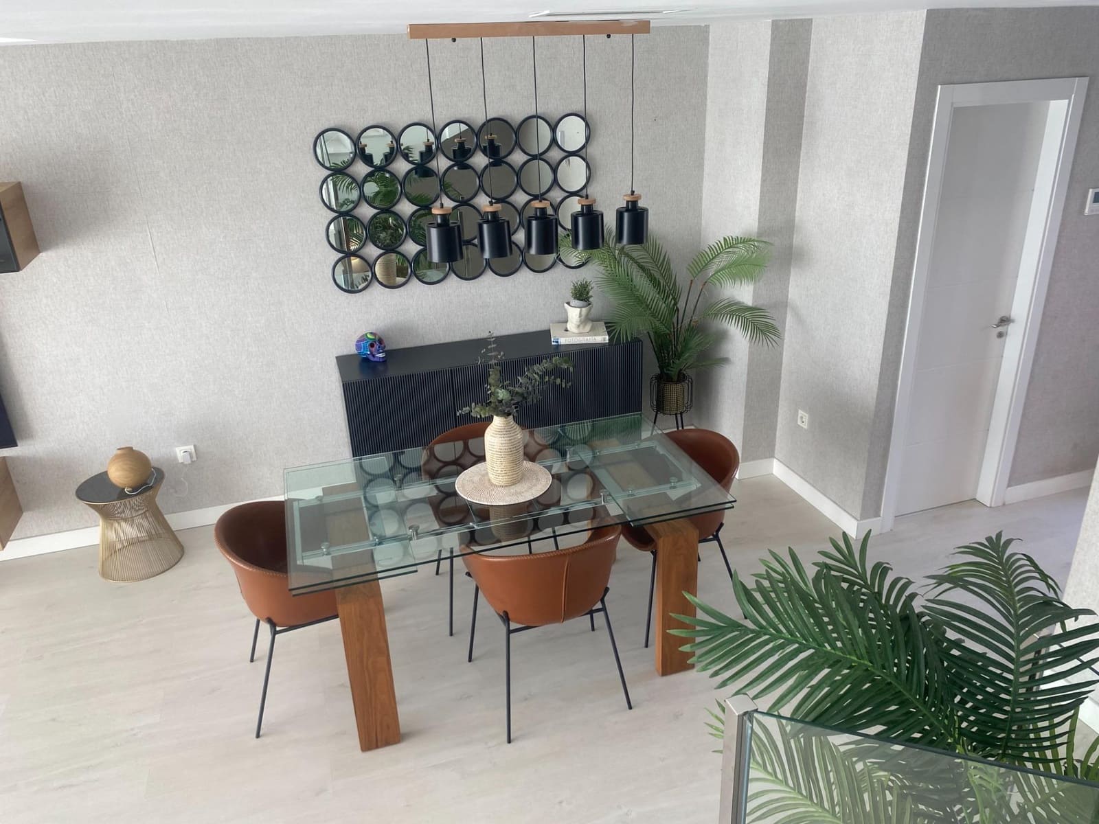 5 soveværelse Semi-Rækkehus til salg i Rincon de la Victoria med swimmingpool garage - € 600.000 (Ref: 9820446)