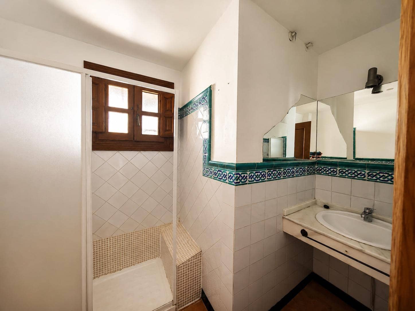 2 Zimmer Apartment zu verkaufen in Granada Stadt - 219.000 € (Ref: 9907512)