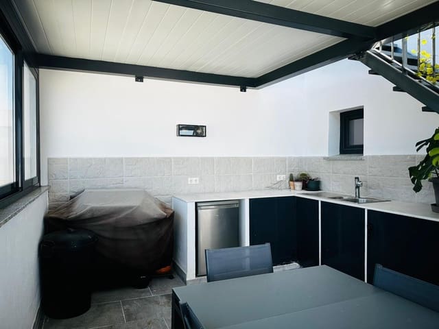 2 soverom Penthouse til salgs i Tarifa med garasje - € 750 000 (Ref: 9934162)