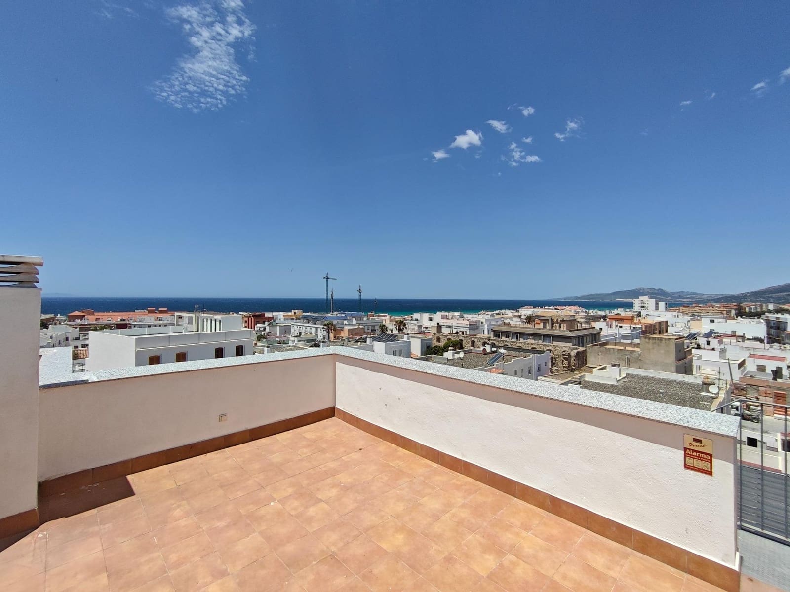 2 chambre Penthouse à vendre à Tarifa avec garage - 750 000 € (Ref: 9934162)
