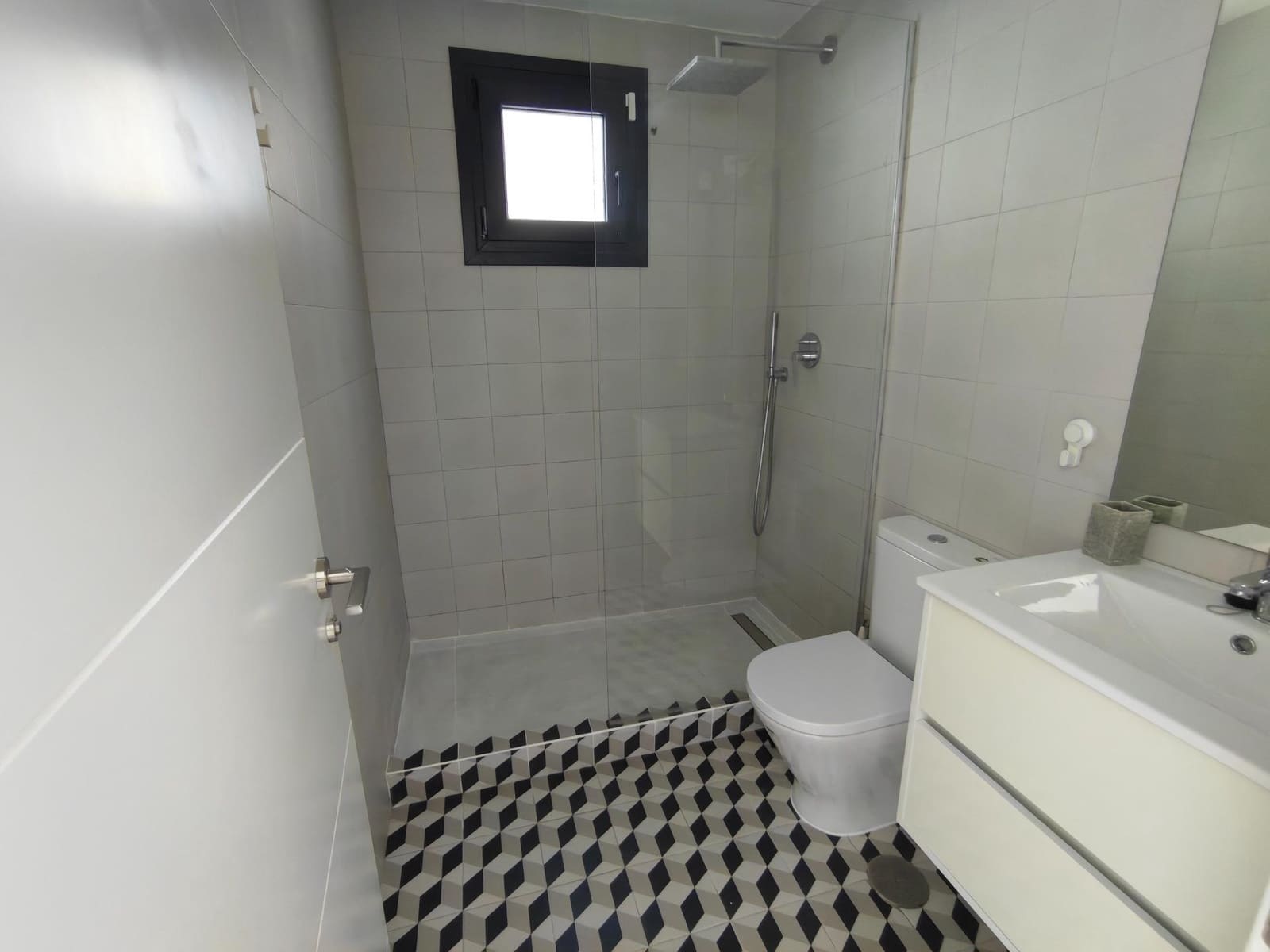 2 soverom Leilighet til salgs i Tarifa med garasje - € 690 000 (Ref: 9966612)