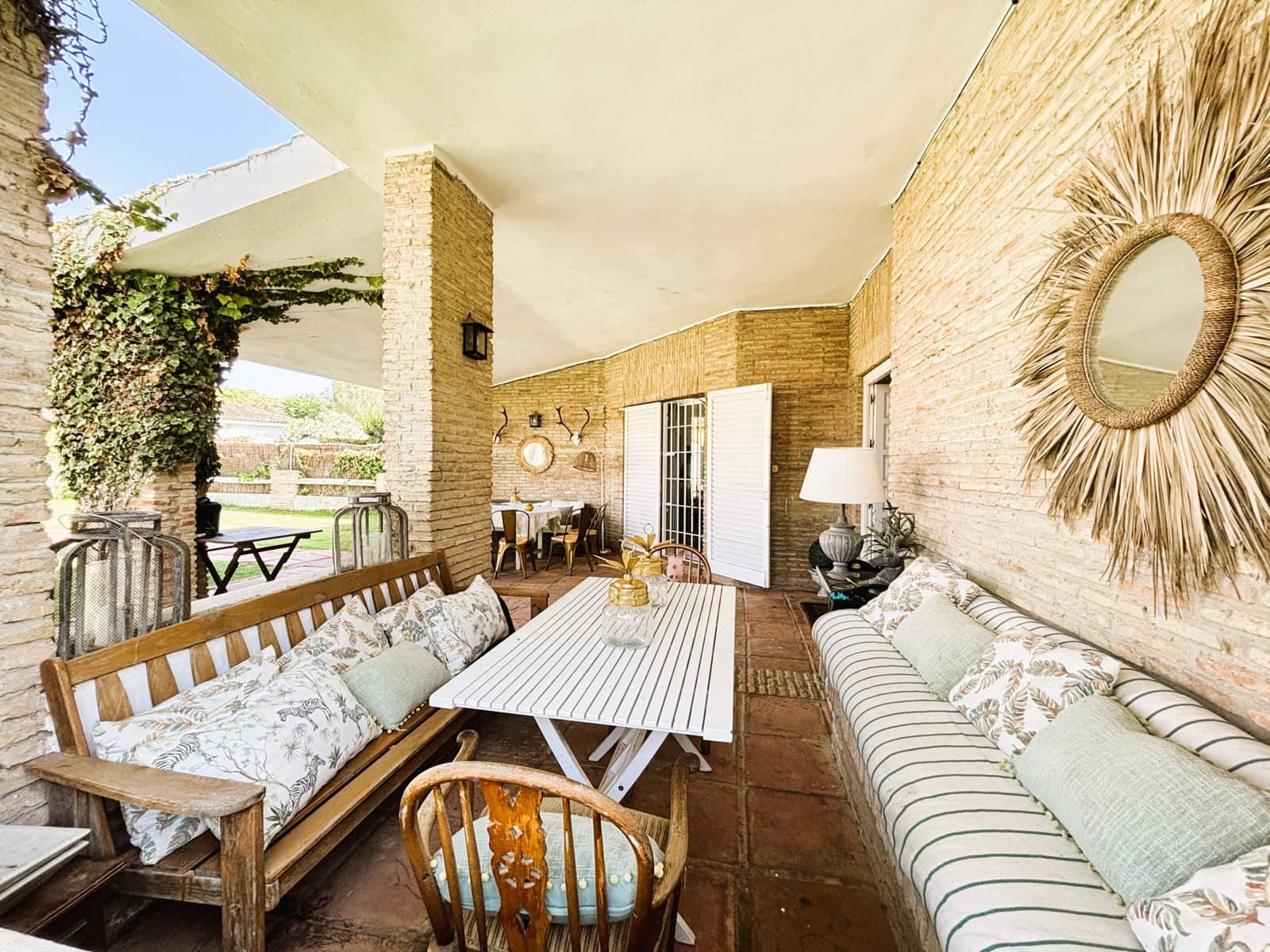 4 bedroom Villa for sale in El Puerto de Santa Maria - € 1,100,000 (Ref: 9932086)