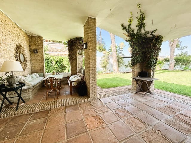 4 soverom Villa til salgs i El Puerto de Santa María - € 1 100 000 (Ref: 9932086)