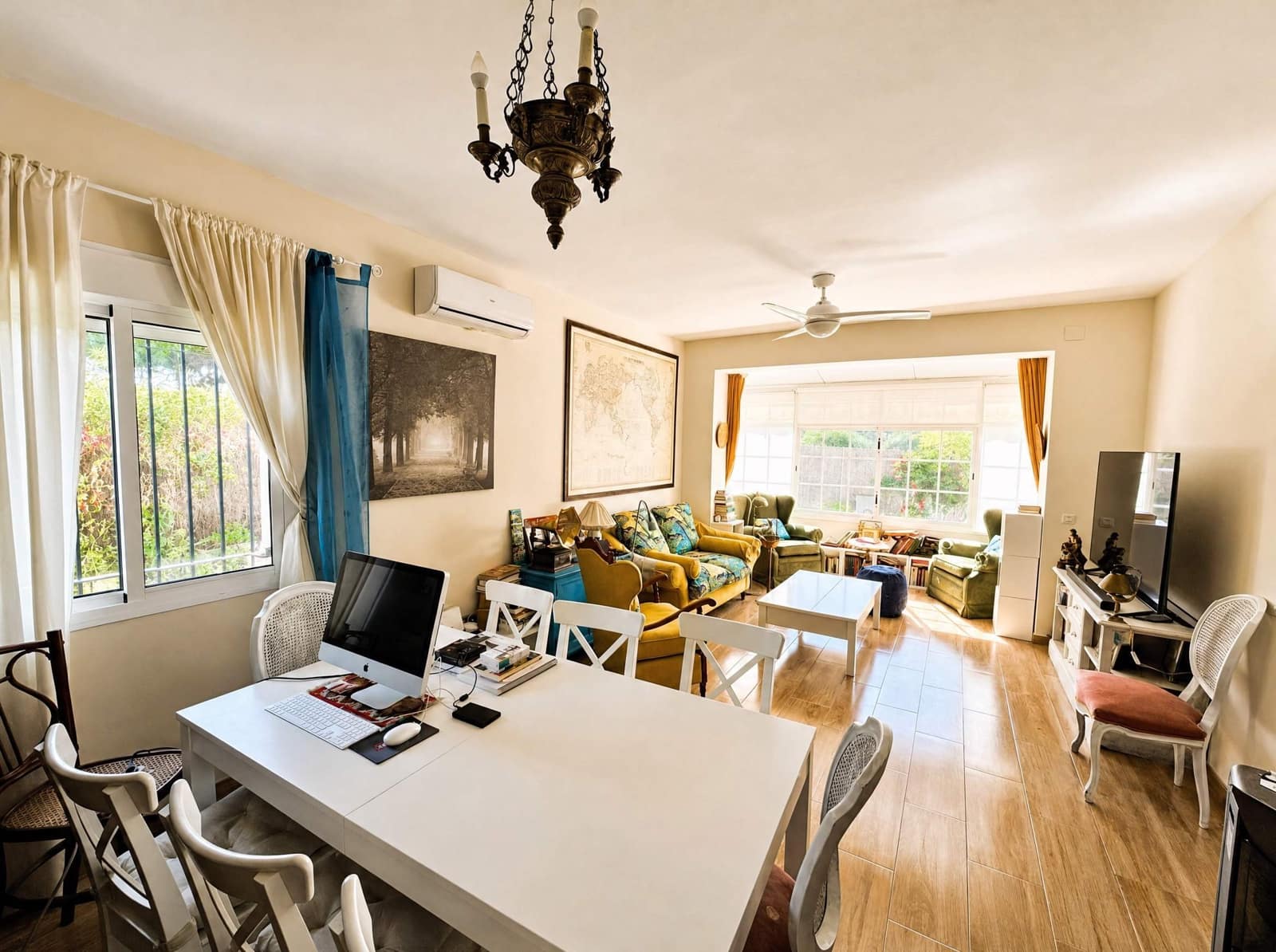3 bedroom Semi-detached Villa for sale in El Puerto de Santa Maria with pool - € 590,000 (Ref: 9932087)