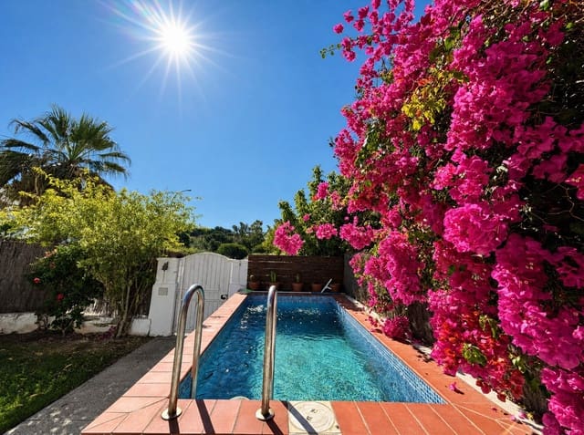 4 quarto Moradia Geminada para venda em El Puerto de Santa María com piscina - 550 000 € (Ref: 9932087)