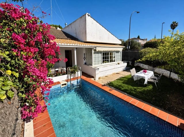 4 quarto Moradia Geminada para venda em El Puerto de Santa María com piscina - 550 000 € (Ref: 9932087)
