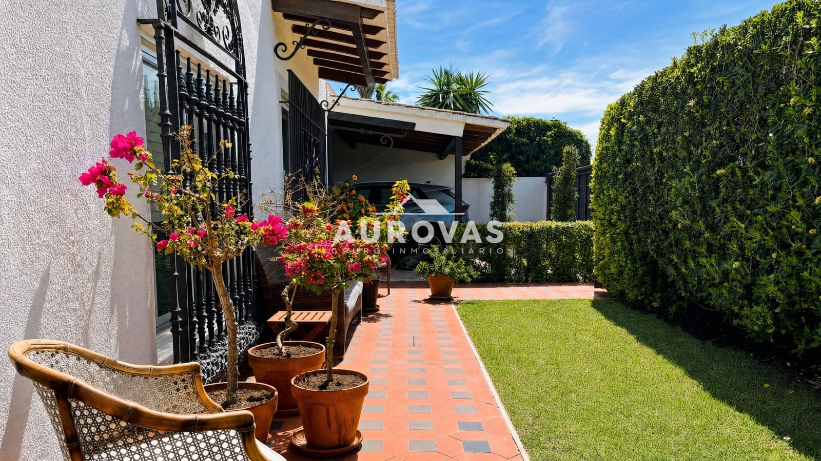 5 bedroom Villa for sale in El Puerto de Santa Maria with pool garage - € 1,150,000 (Ref: 9932089)