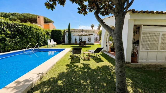 5 soverom Villa til salgs i El Puerto de Santa María med svømmebasseng garasje - € 1 150 000 (Ref: 9932089)