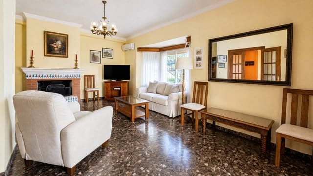3 quarto Moradia para venda em El Puerto de Santa María com garagem - 695 000 € (Ref: 9932093)