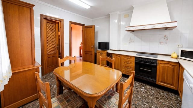 3 quarto Moradia para venda em El Puerto de Santa María com garagem - 695 000 € (Ref: 9932093)