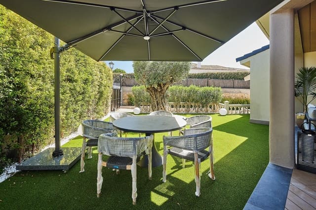 4 soverom Villa til salgs i El Puerto de Santa María med svømmebasseng garasje - € 2 350 000 (Ref: 9932095)