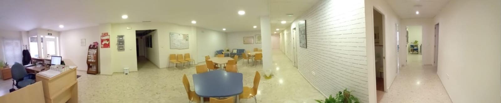 Erhverv til salg i El Puerto de Santa Maria - € 450.000 (Ref: 9932096)