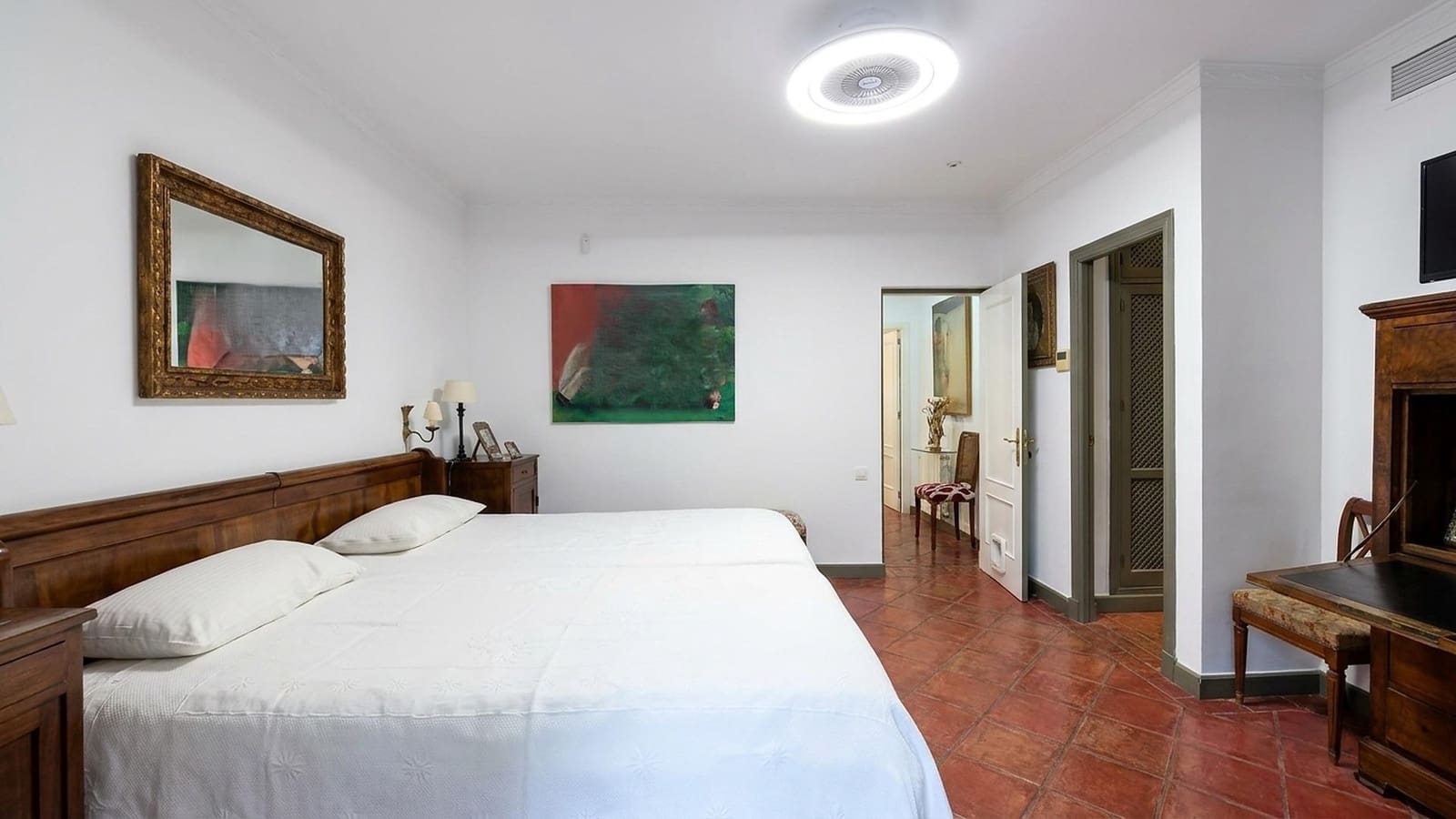 9 bedroom Villa for sale in El Puerto de Santa Maria with pool garage - € 2,100,000 (Ref: 9932097)