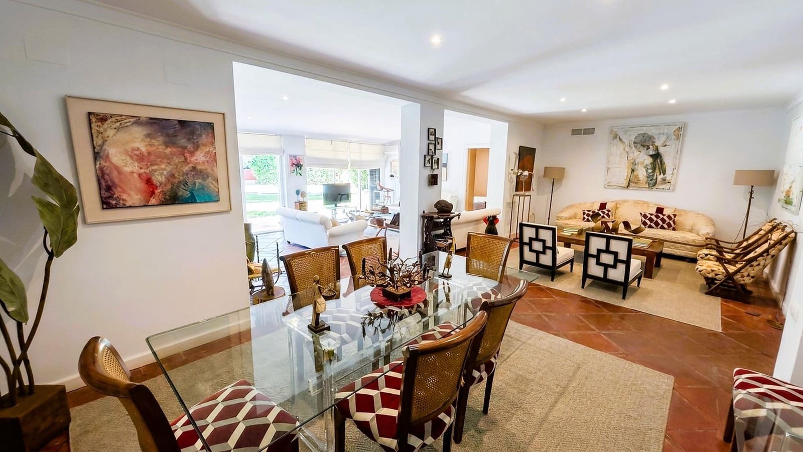 9 bedroom Villa for sale in El Puerto de Santa Maria with pool garage - € 2,100,000 (Ref: 9932097)