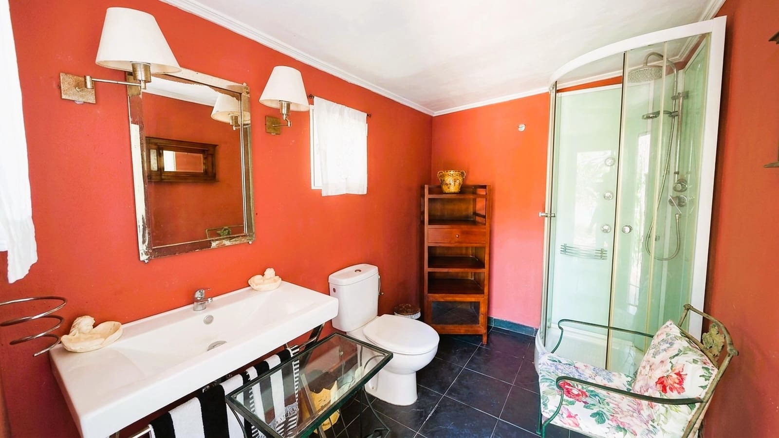 9 bedroom Villa for sale in El Puerto de Santa Maria with pool garage - € 2,100,000 (Ref: 9932097)