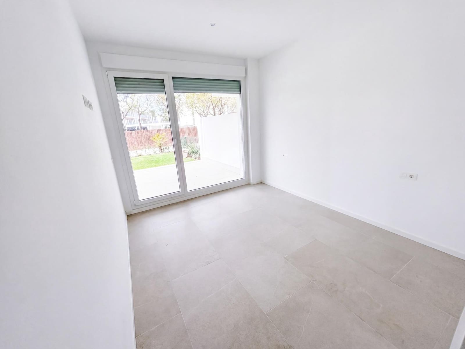 3 sovrum Lägenhet till salu i Chipiona med pool garage - 695 000 € (Ref: 9932100)