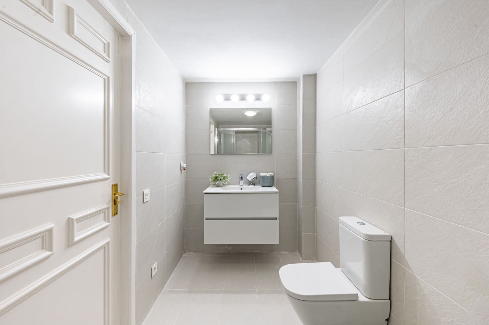 2 soveværelse Lejlighed til salg i Benahavis med swimmingpool garage - € 535.000 (Ref: 8384634)