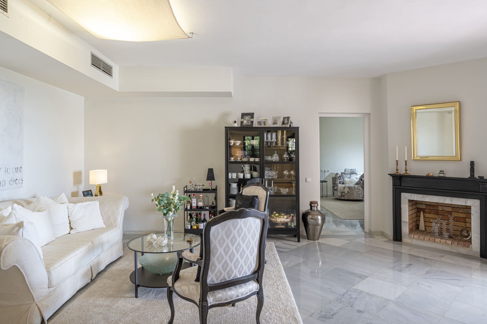 2 soveværelse Lejlighed til salg i Benahavis med swimmingpool garage - € 535.000 (Ref: 8384634)