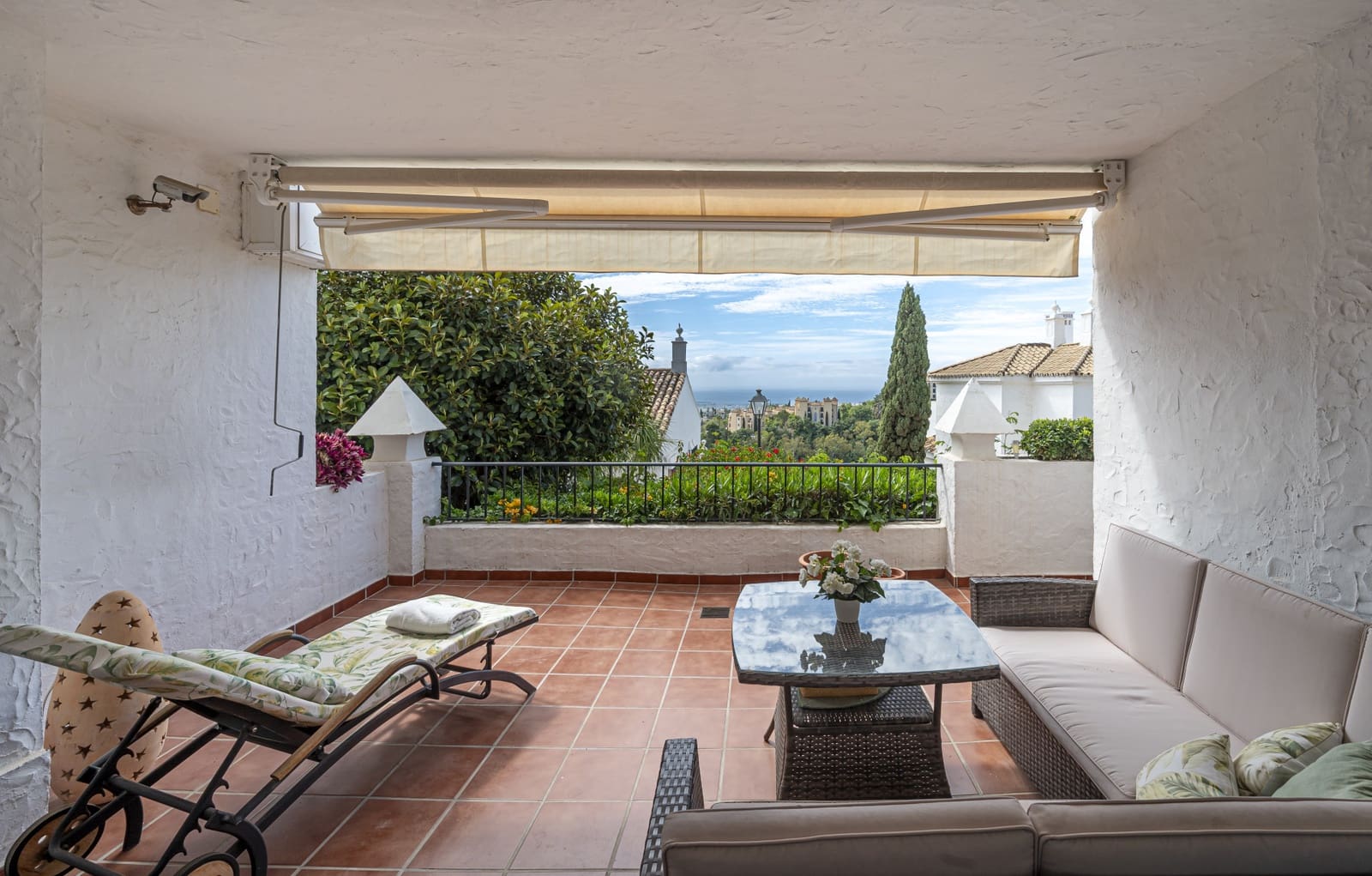 2 soveværelse Lejlighed til salg i Benahavis med swimmingpool garage - € 535.000 (Ref: 8384634)