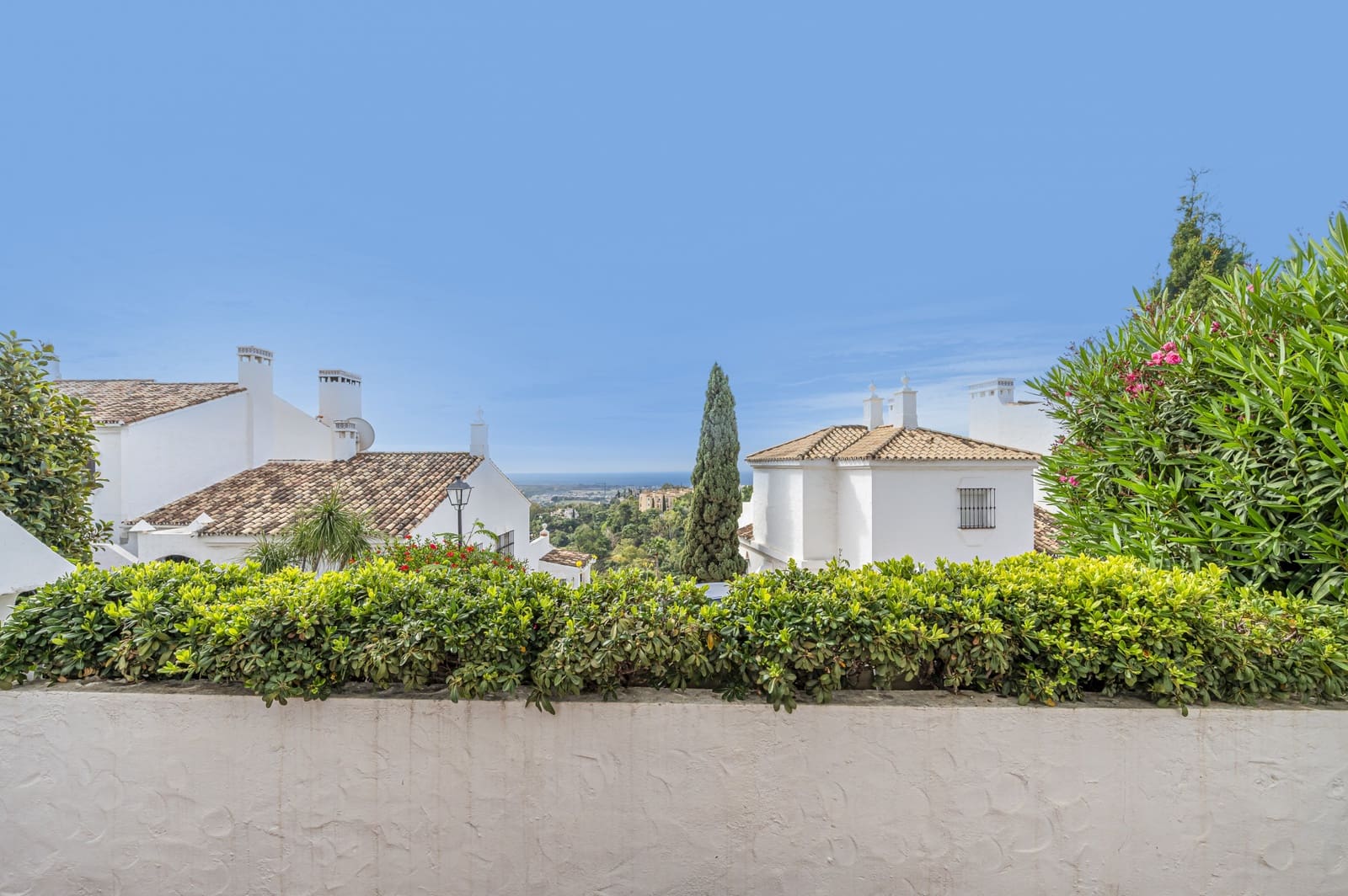 2 soveværelse Lejlighed til salg i Benahavis med swimmingpool garage - € 535.000 (Ref: 8384634)