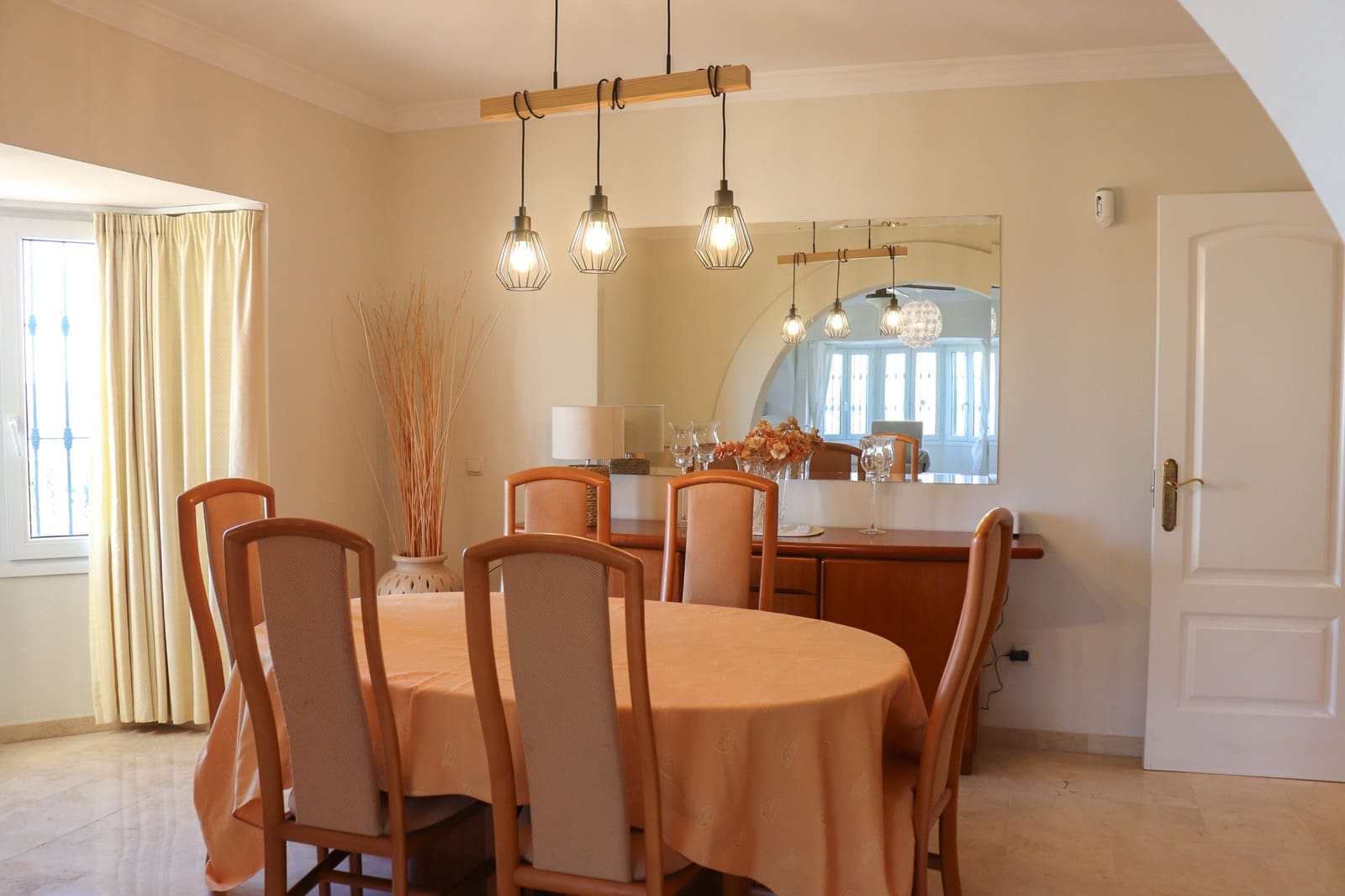   4 soveværelse   ferieVilla i Mijas   med   swimmingpool  garage  - € 2.065 (Ref: 8384635)