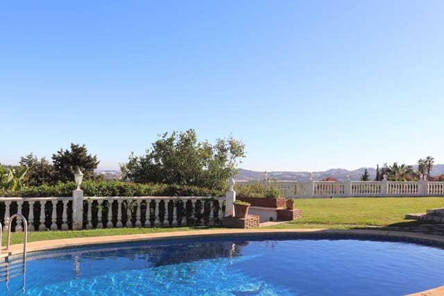 4 Zimmer Ferienvilla in Mijas mit Pool Garage - 2.065 € (Ref: 8384635)