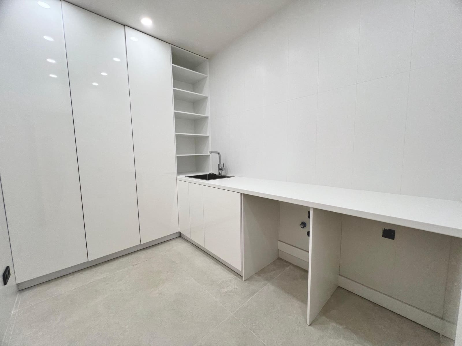 4 soveværelse Villa til salg i Marbella med swimmingpool garage - € 3.899.000 (Ref: 8435081)