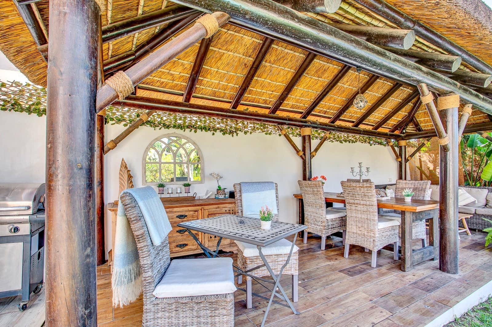 6 makuuhuone Huvila vuokrattavana paikassa Marbella mukana uima-altaan 
autotalli - 7 900 € (Ref: 8522847)