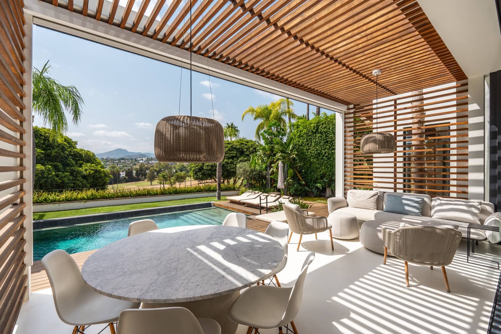 5 slaapkamer Villa te koop in Marbella met zwembad garage - € 6.895.000 (Ref: 8526536)