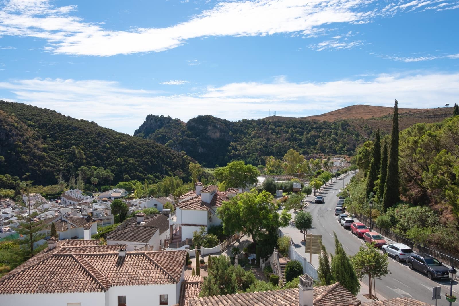 3 camera da letto Appartamento da affitare come casa vacanza in Benahavis con piscina garage - 840 € (Rif: 8582135)