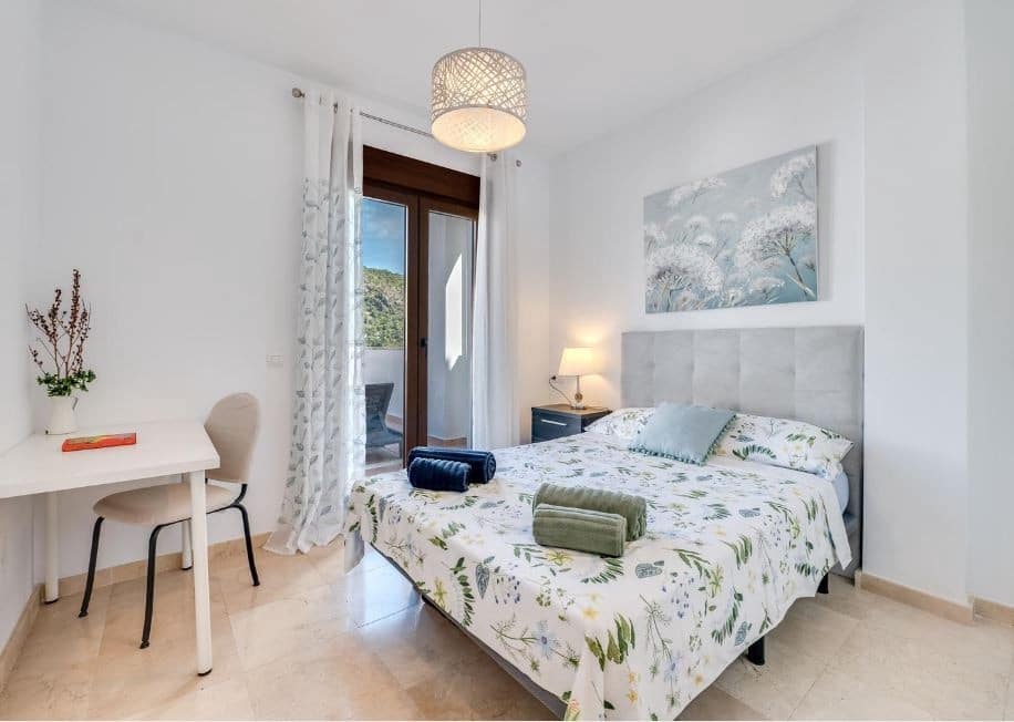 3 camera da letto Appartamento da affitare come casa vacanza in Benahavis con piscina garage - 840 € (Rif: 8582135)