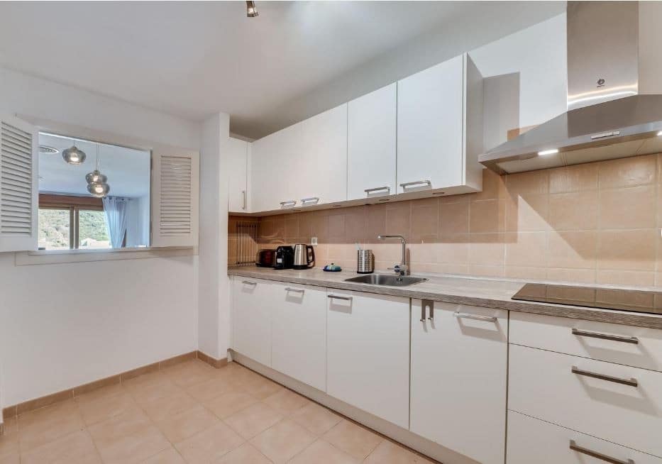 3 camera da letto Appartamento da affitare come casa vacanza in Benahavis con piscina garage - 840 € (Rif: 8582135)