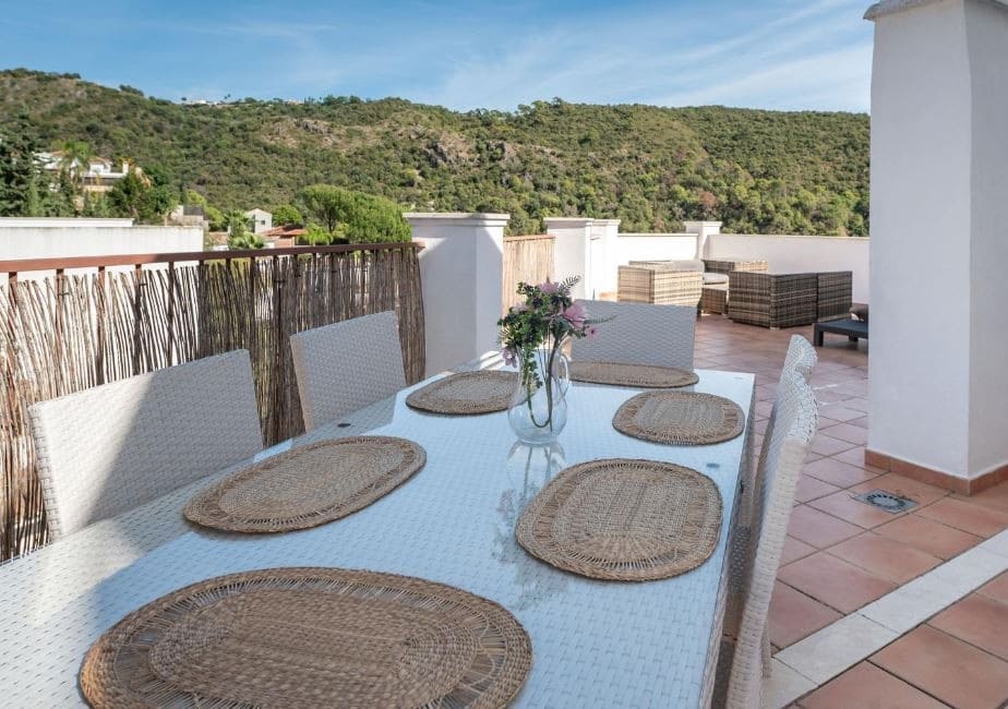 3 camera da letto Appartamento da affitare come casa vacanza in Benahavis con piscina garage - 840 € (Rif: 8582135)