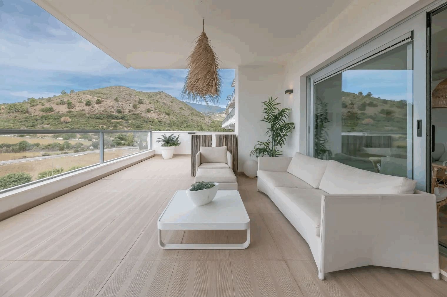 3 camera da letto Appartamento da affitare come casa vacanza in Benahavis con piscina garage - 1.960 € (Rif: 8610940)