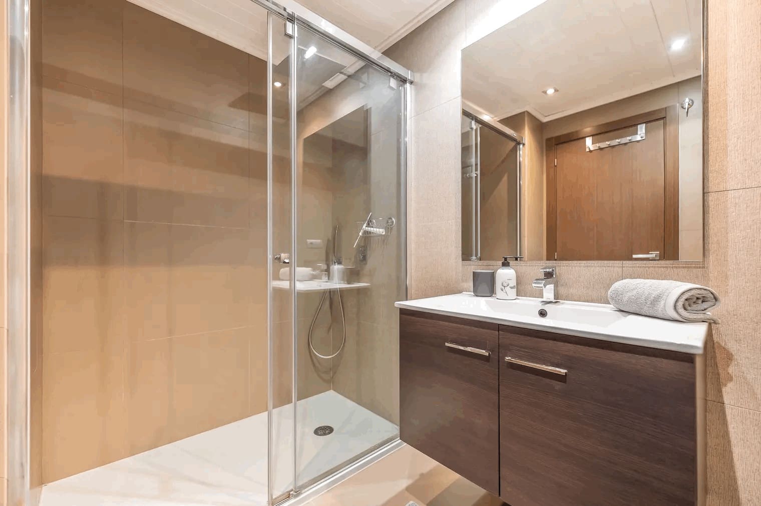 3 camera da letto Appartamento da affitare come casa vacanza in Benahavis con piscina garage - 1.960 € (Rif: 8610940)