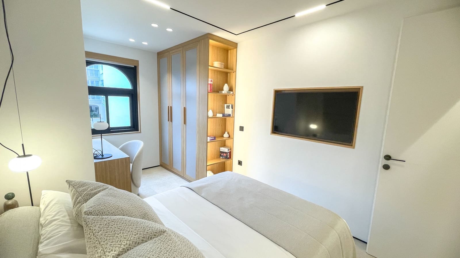 2 slaapkamer Appartement te koop in Puerto Banus met zwembad garage - € 749.000 (Ref: 8624876)