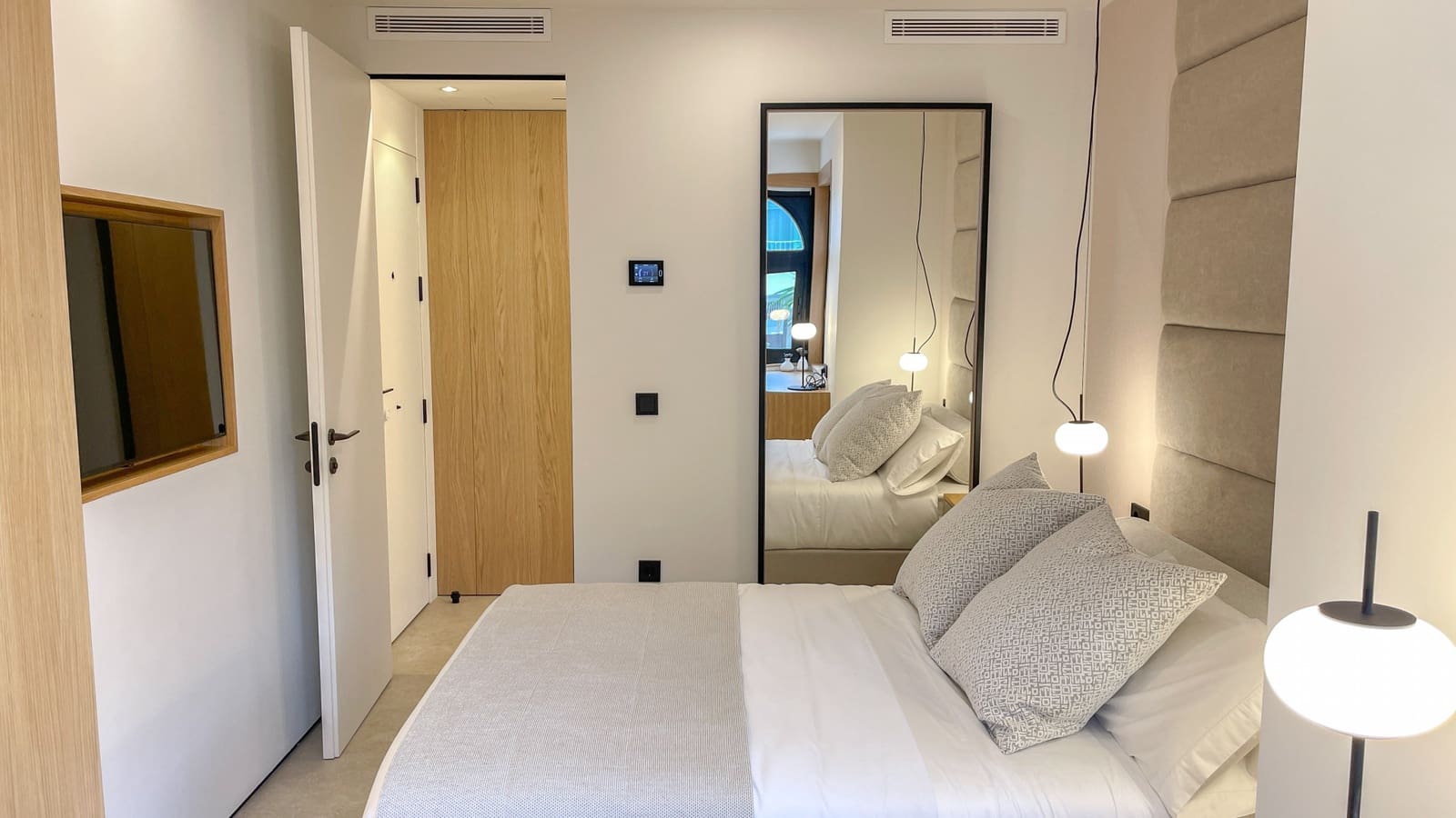 2 slaapkamer Appartement te koop in Puerto Banus met zwembad garage - € 749.000 (Ref: 8624876)