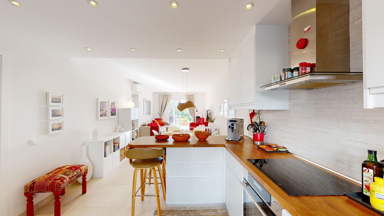2 soveværelse Lejlighed til salg i Nueva Andalucia med swimmingpool garage - € 720.000 (Ref: 8699562)