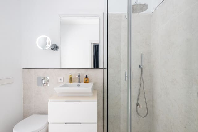 4 bedroom Villa for holiday rental in Marbella with pool garage - € 4,900 (Ref: 8715322)