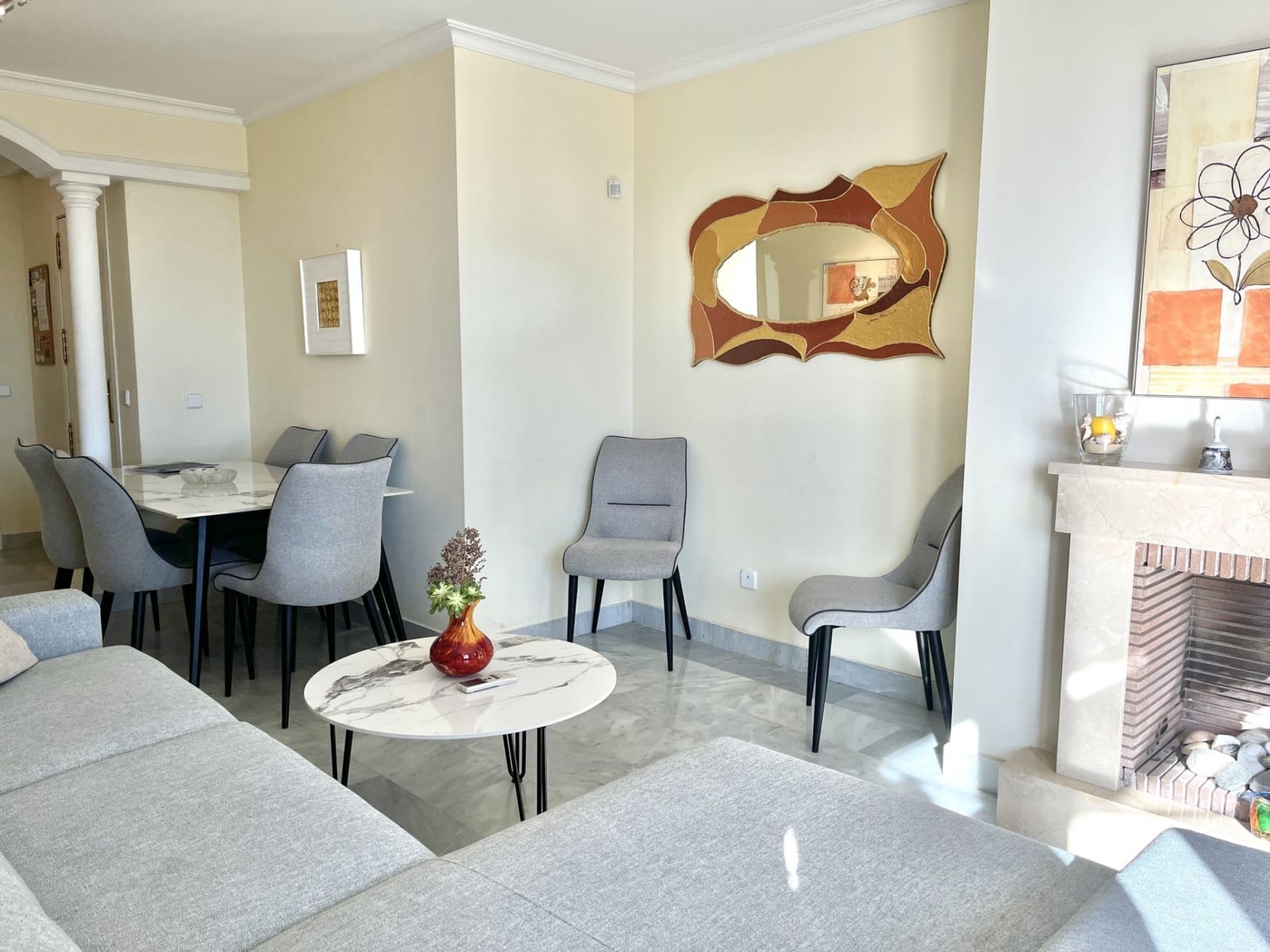 2 soveværelse Lejlighed til leje i Nueva Andalucia med swimmingpool garage - € 2.000 (Ref: 8759878)