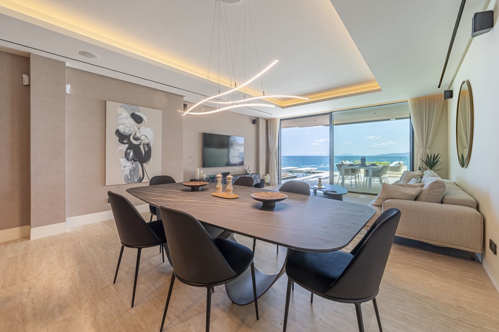 2 bedroom Apartment for holiday rental in Estepona with pool garage - € 4,550 (Ref: 8759879)