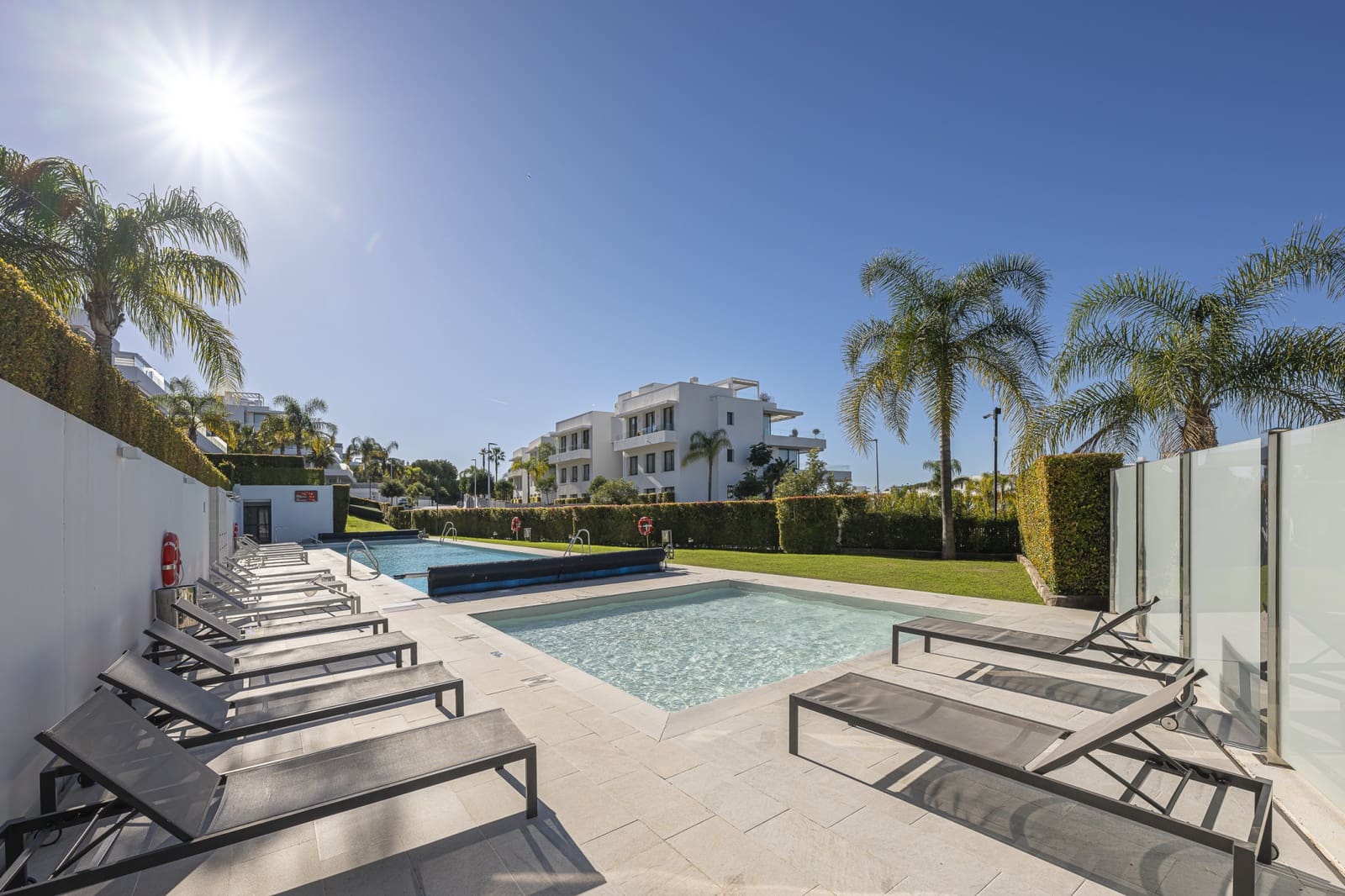 3 slaapkamer Penthouse voor vakantieverhuur in Atalaya-Isdabe met zwembad garage - € 2.051 (Ref: 8776148)