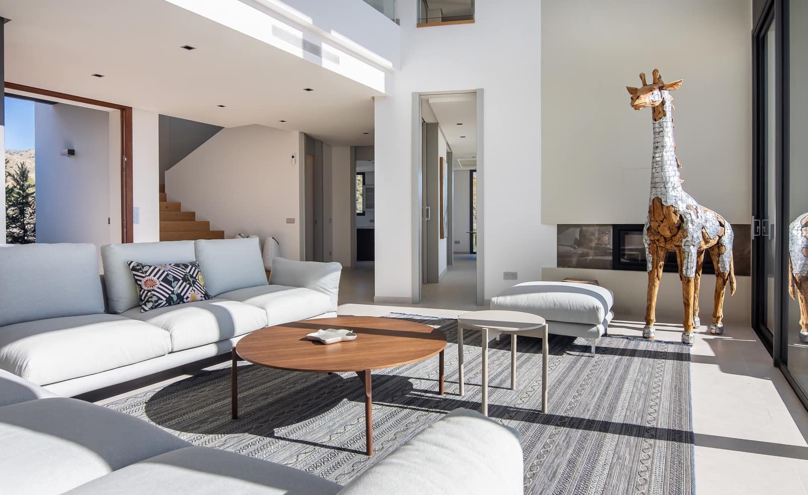 6 soverom Villa til salgs i La Quinta med svømmebasseng garasje - € 5 250 000 (Ref: 8851378)