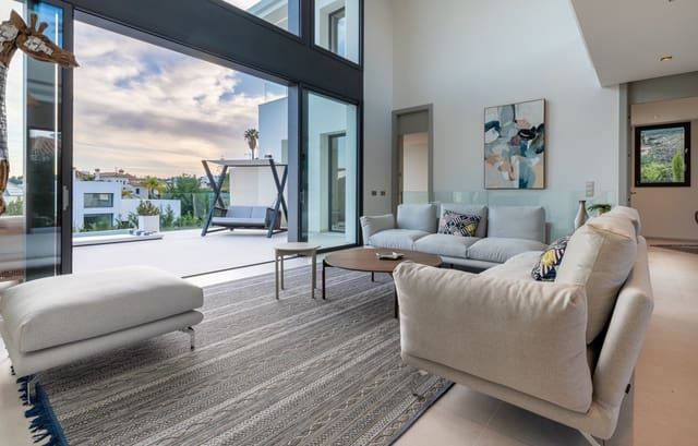 6 soverom Villa til salgs i La Quinta, Benahavís med svømmebasseng garasje - € 5 250 000 (Ref: 8851378)