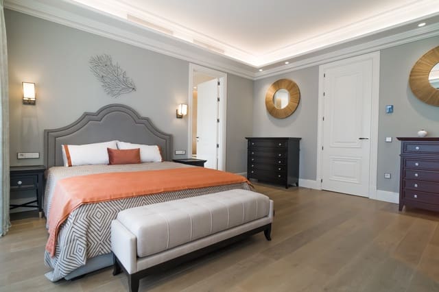 6 soverom Villa til salgs i Los Flamingos, Benahavís med svømmebasseng garasje - € 3 650 000 (Ref: 8854827)