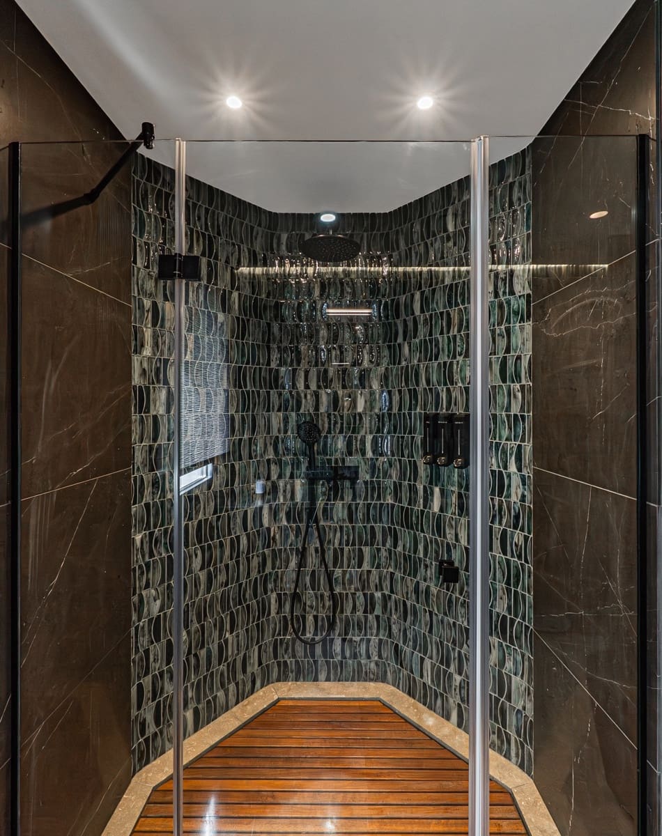 10 bedroom Villa for sale in Guadalmina with pool garage - € 12,900,000 (Ref: 8907414)