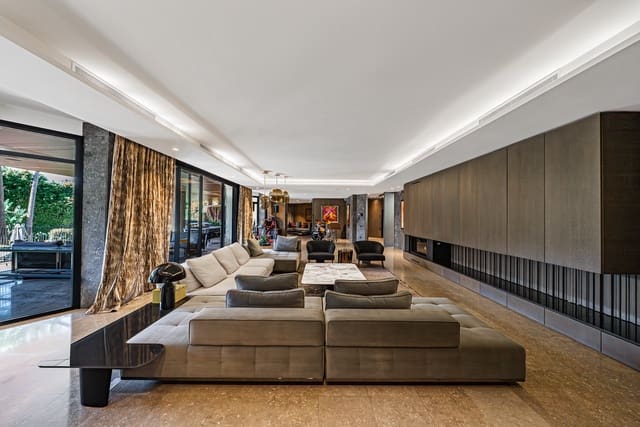 10 slaapkamer Villa te koop in Guadalmina Baja, Marbella met zwembad garage - € 12.900.000 (Ref: 8907414)