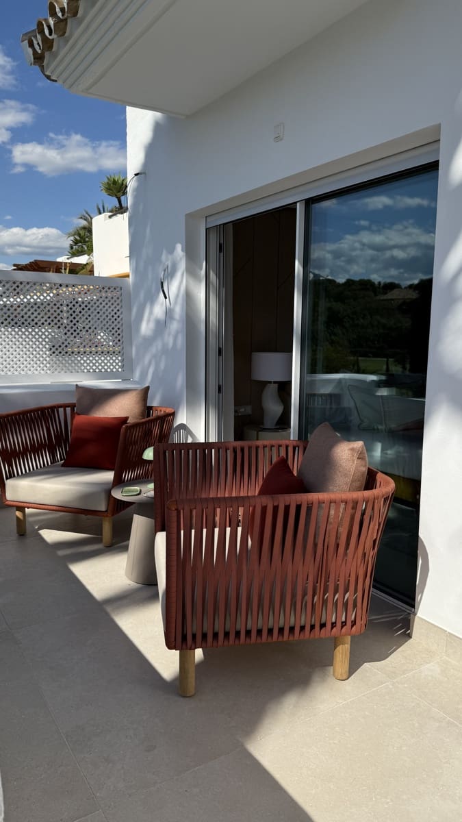 3 bedroom Apartment for sale in Marbella with pool garage - € 2,250,000 (Ref: 8917783)