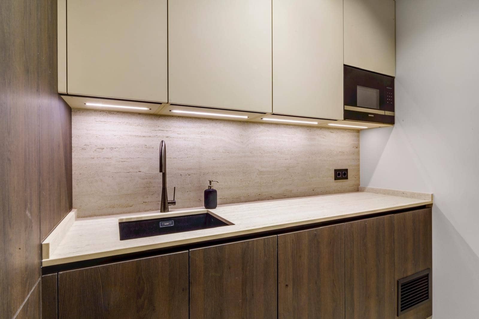 6 sovrum Villa för semesterbostäder i Marbella med pool - 5 880 € (Ref: 8988067)